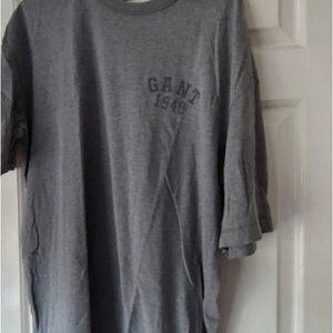 GANT Men's Heather Gray Logo Tee